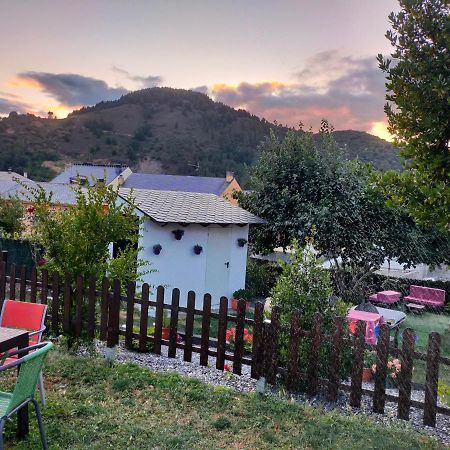 Albergue El Castillo Villafranca Del Bierzo Eksteriør bilde